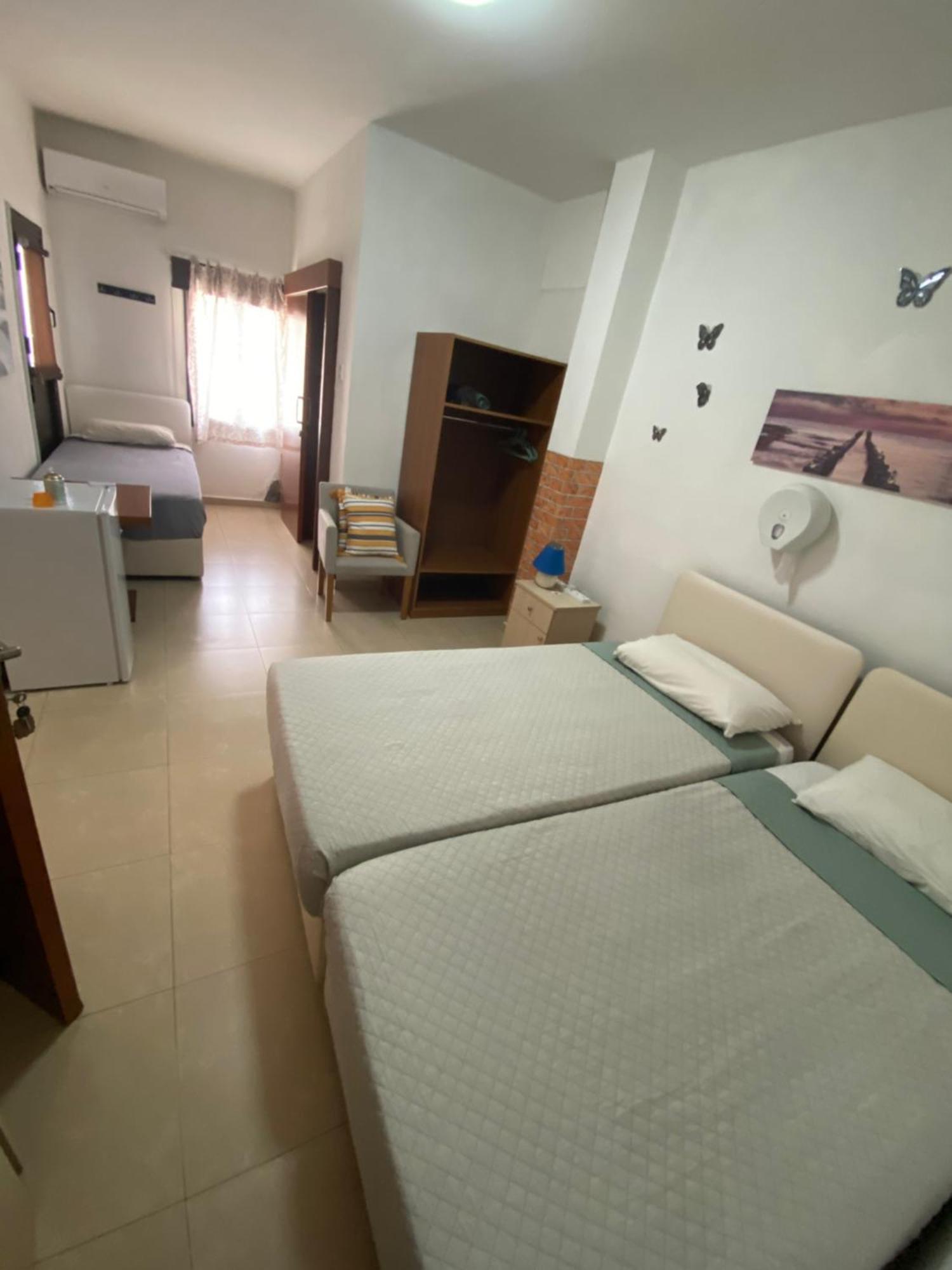 Marina'S Rooms Xrisopolitissa Larnaca Exteriér fotografie